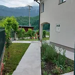 Lakeview Rest