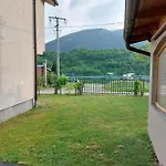 Lakeview Rest *
