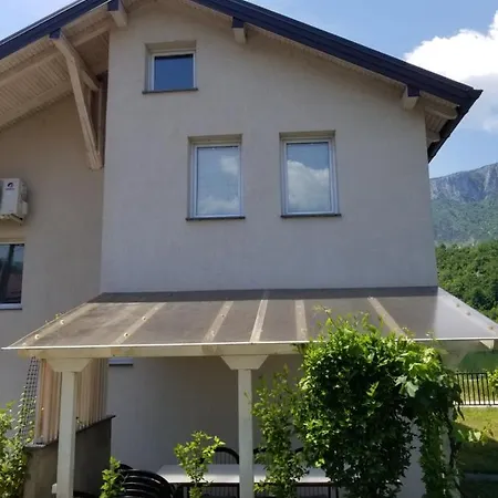 Гостевой дом Lakeview Rest *