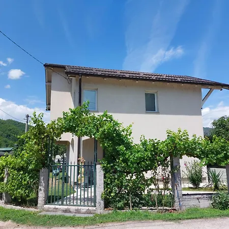 Гостевой дом Lakeview Rest